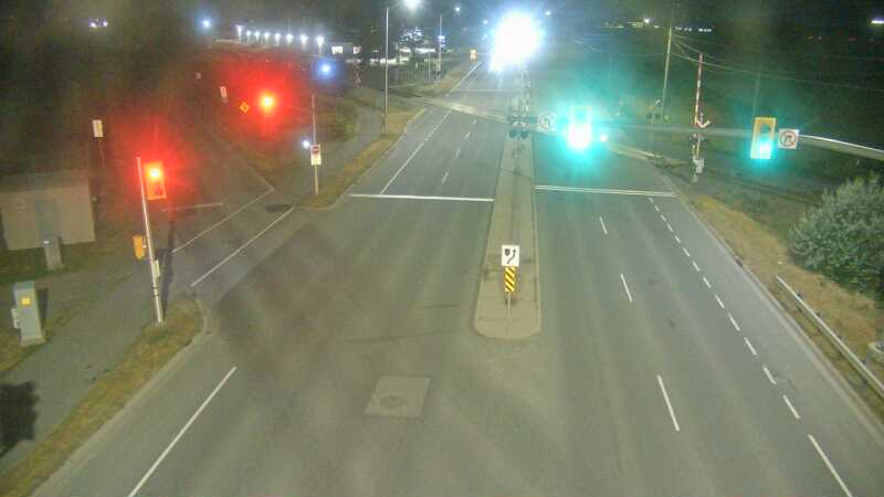 Traffic camera image at 2025-08-25 02:35:38