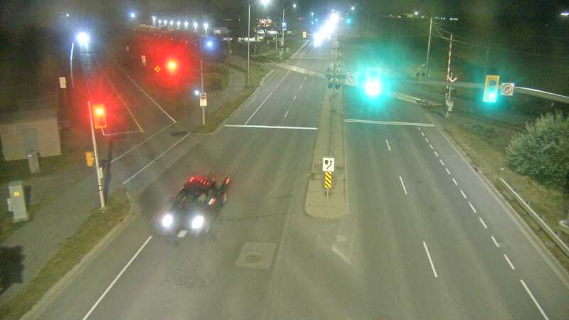 Traffic camera image at 2025-09-18 01:01:31
