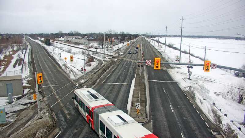 Traffic camera image at 2025-03-09 14:15:47