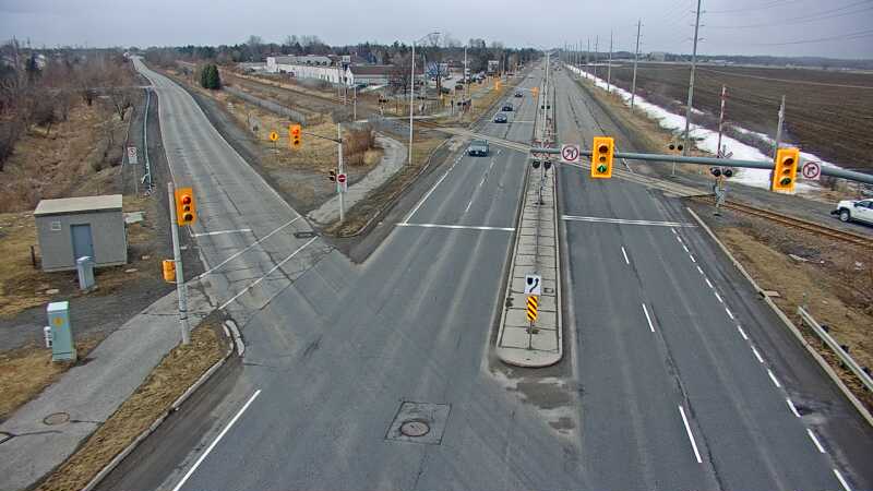 Traffic camera image at 2025-03-25 15:15:30