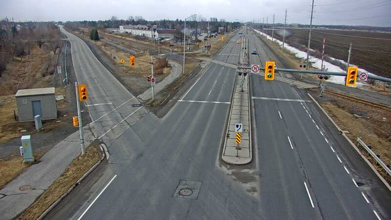 Traffic camera image at 2025-03-25 15:30:30