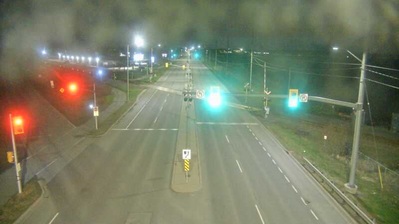 Traffic camera image at 2025-05-09 06:00:24