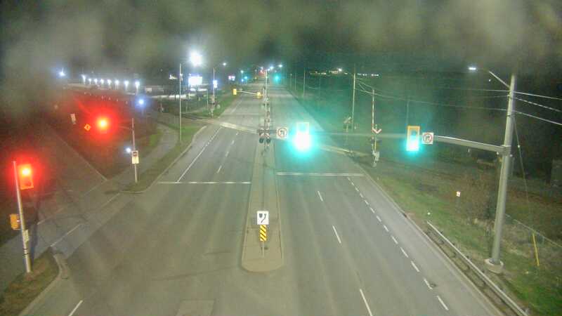 Traffic camera image at 2025-05-09 07:00:31