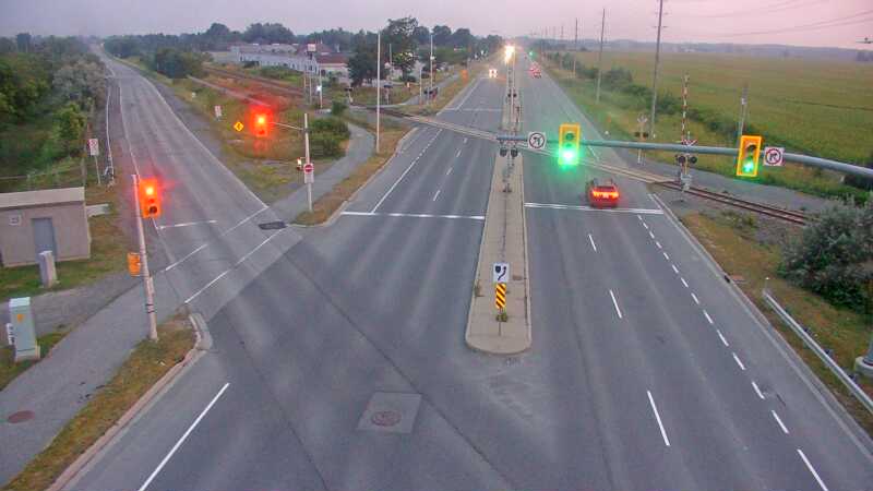 Traffic camera image at 2025-07-31 00:40:33