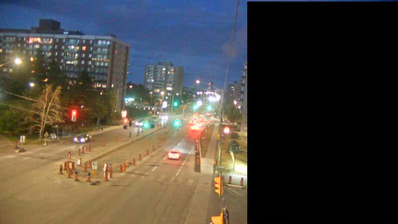 Traffic camera image at 2025-08-25 00:30:35