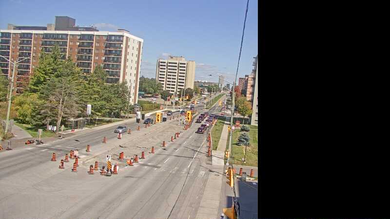 Traffic camera image at 2025-09-14 17:40:35