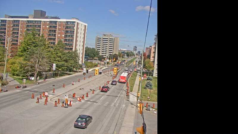Traffic camera image at 2025-09-14 18:35:37