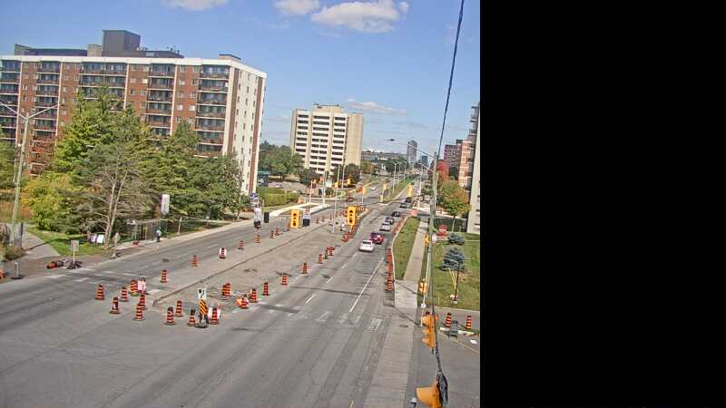 Traffic camera image at 2025-09-14 18:40:43
