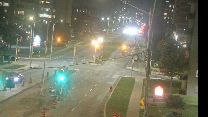 Traffic camera image at 2025-09-17 01:20:33