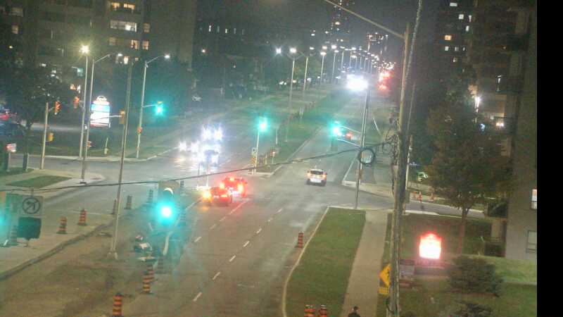 Traffic camera image at 2025-09-17 01:40:44