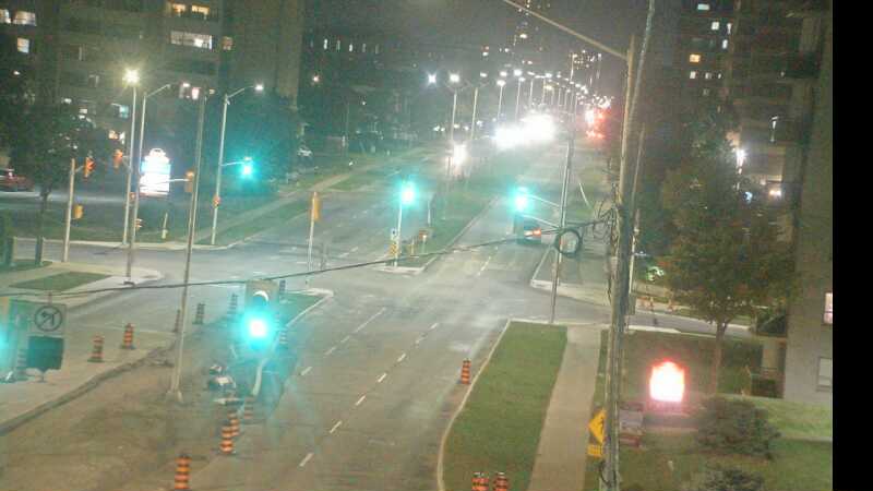 Traffic camera image at 2025-09-17 02:00:32