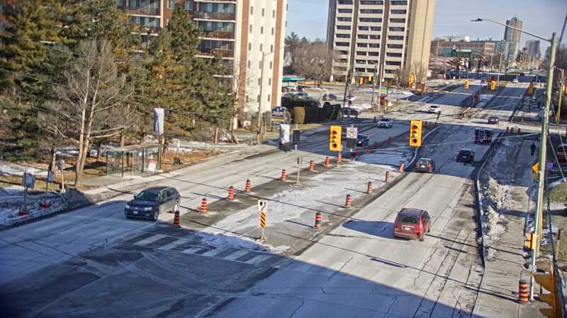 Traffic camera image at 2024-12-21 16:35:54