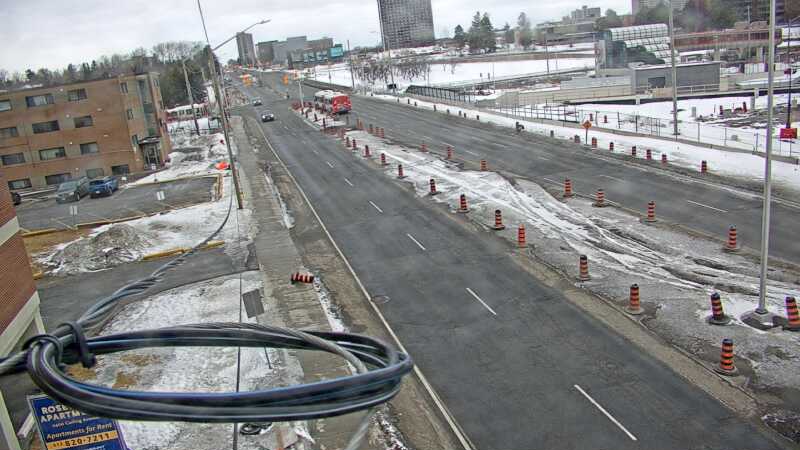 Traffic camera image at 2025-03-09 13:10:28