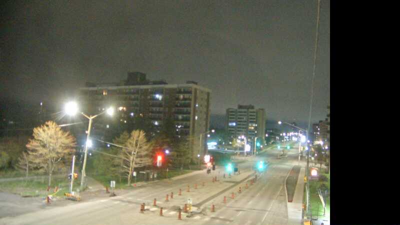 Traffic camera image at 2025-05-09 05:45:28