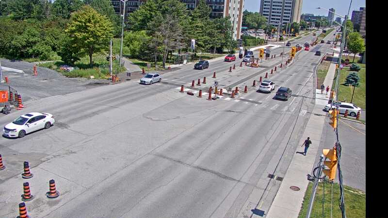 Traffic camera image at 2025-06-30 16:20:34