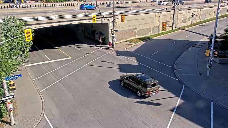 Traffic camera image at 2025-08-31 13:50:42