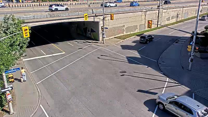 Traffic camera image at 2025-08-31 14:15:40