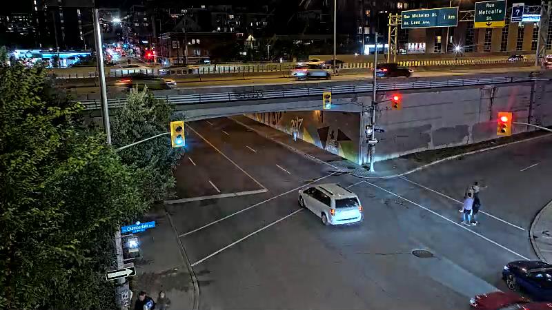 Traffic camera image at 2025-09-07 00:30:36