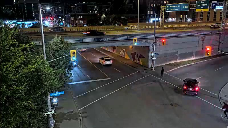 Traffic camera image at 2025-09-07 00:35:36