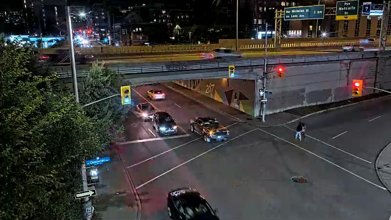 Traffic camera image at 2025-09-07 01:05:33
