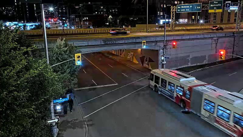 Traffic camera image at 2025-09-07 01:10:39