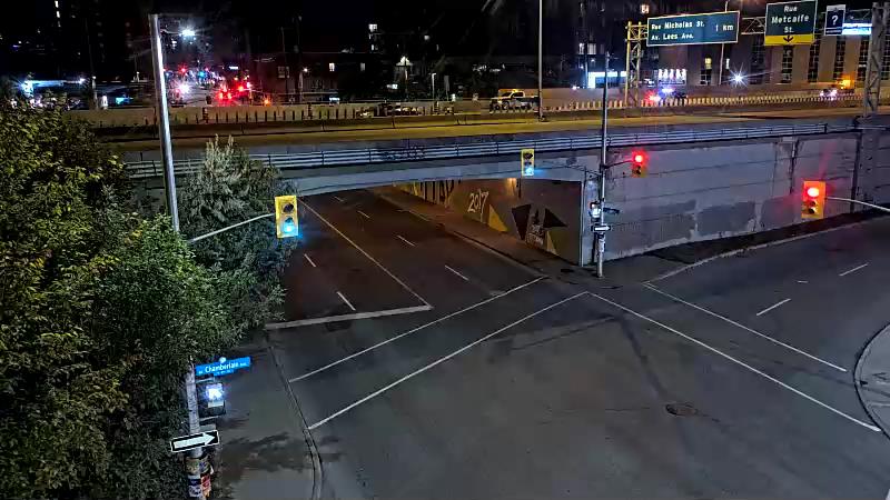 Traffic camera image at 2025-09-18 05:20:33