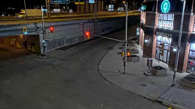 Traffic camera image at 2025-04-25 07:45:25