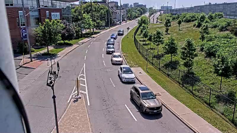 Traffic camera image at 2025-06-30 19:05:39