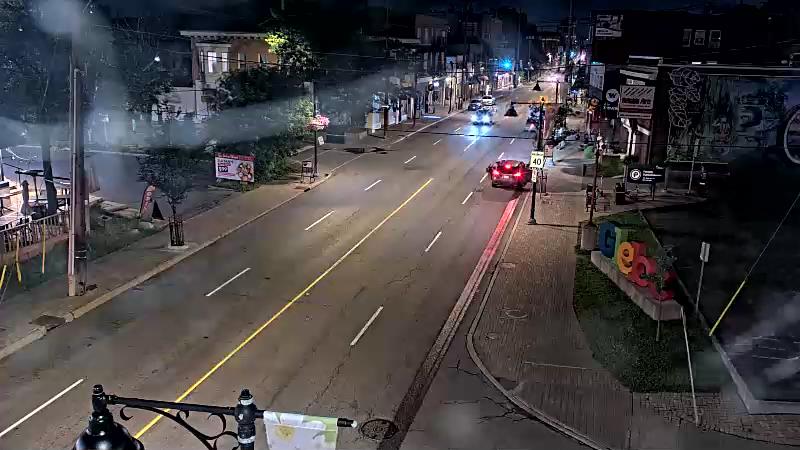 Traffic camera image at 2025-07-07 03:35:48