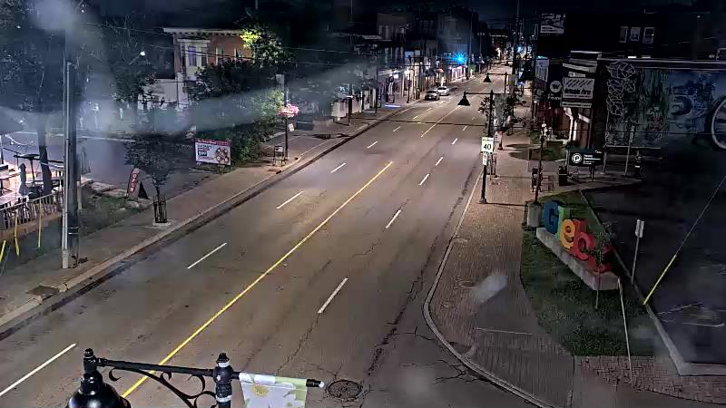 Traffic camera image at 2025-07-07 04:15:34