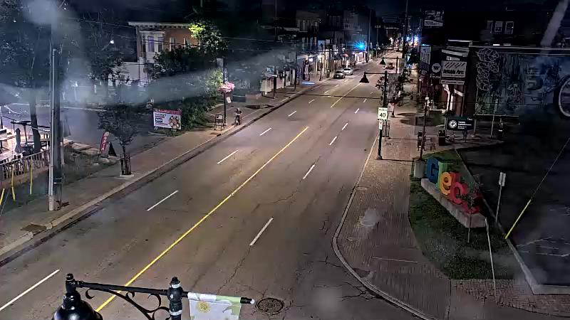 Traffic camera image at 2025-07-07 04:25:40