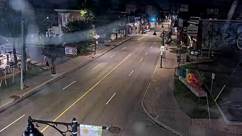 Traffic camera image at 2025-07-07 04:30:37