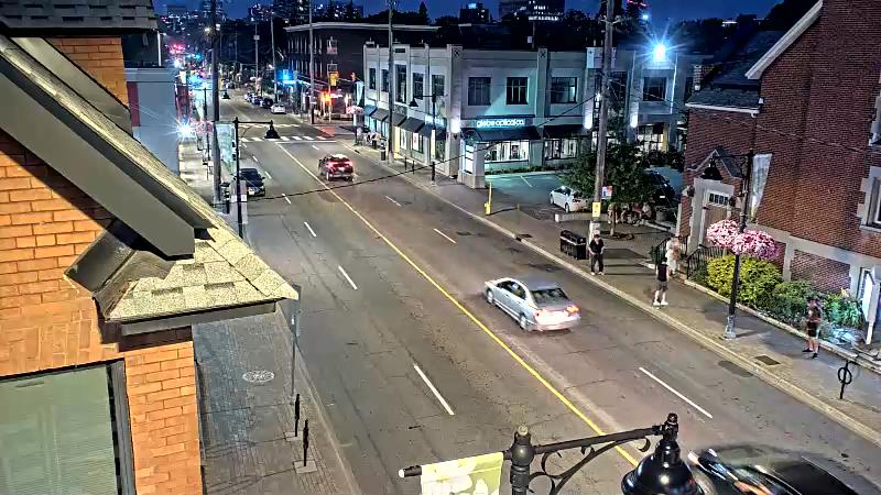 Traffic camera image at 2025-08-04 01:05:34