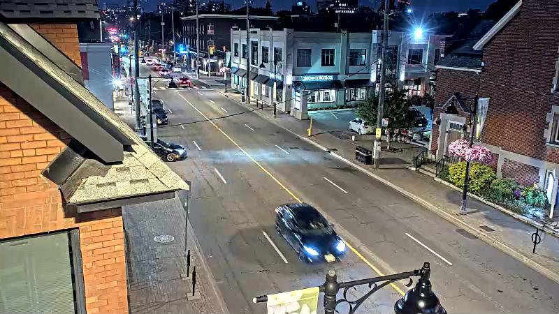 Traffic camera image at 2025-08-04 01:10:37