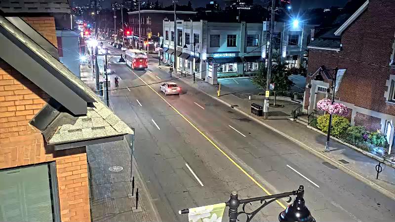 Traffic camera image at 2025-08-04 02:05:31