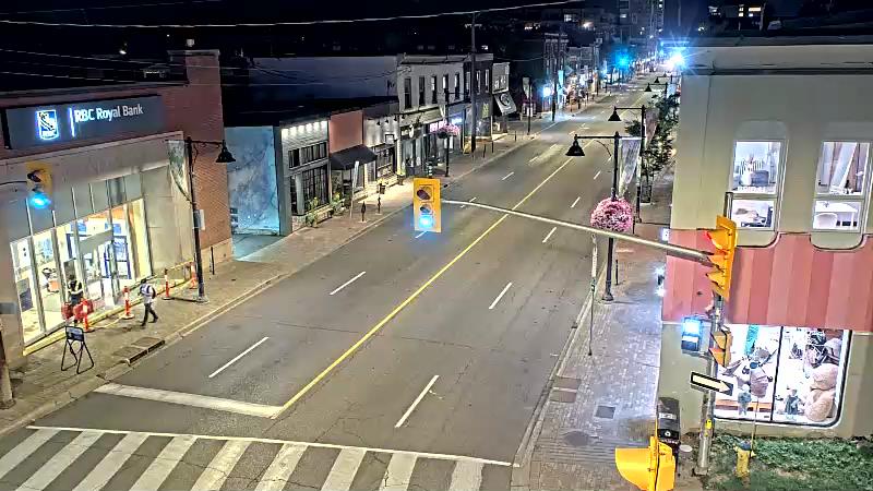 Traffic camera image at 2025-08-25 03:35:33