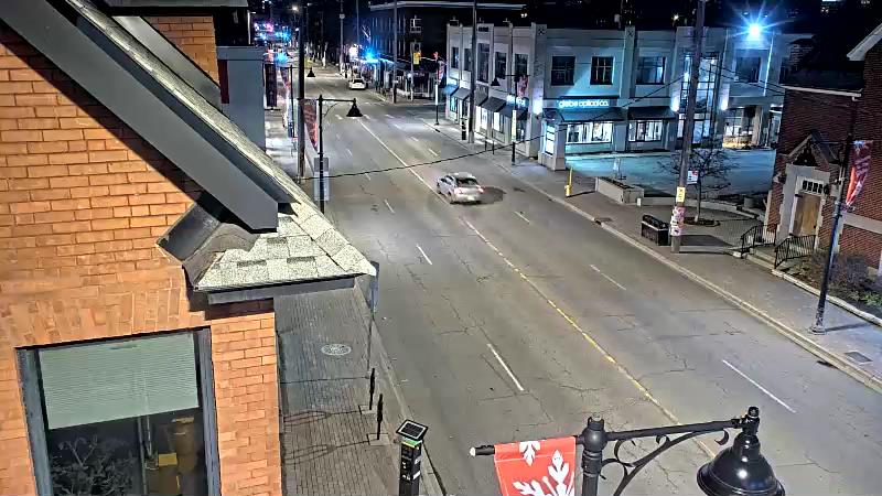 Traffic camera image at 2025-04-25 07:36:01