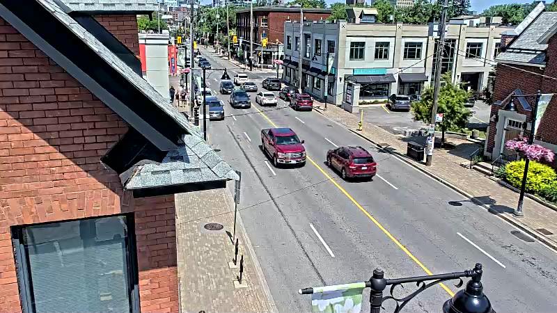 Traffic camera image at 2025-06-30 16:10:48