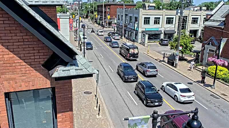 Traffic camera image at 2025-06-30 16:25:38