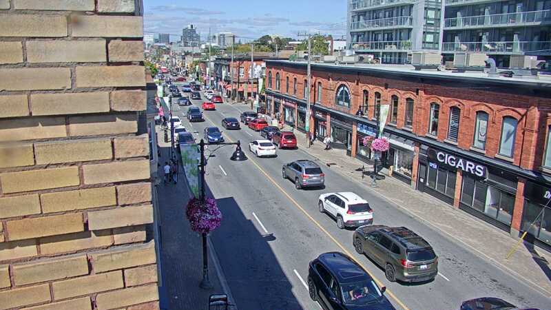 Traffic camera image at 2025-09-14 17:20:37