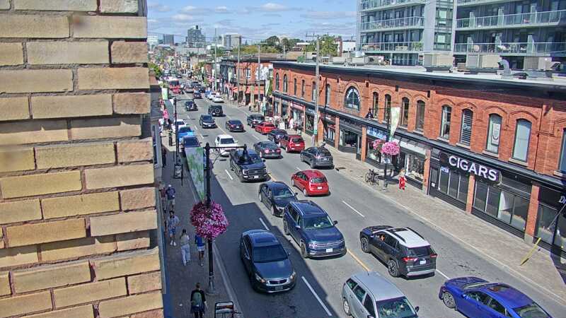 Traffic camera image at 2025-09-14 17:35:37