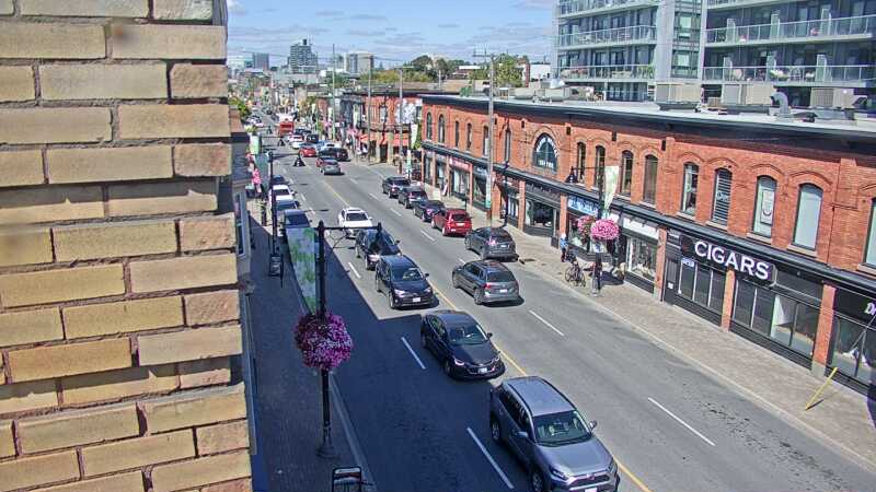 Traffic camera image at 2025-09-14 17:50:47