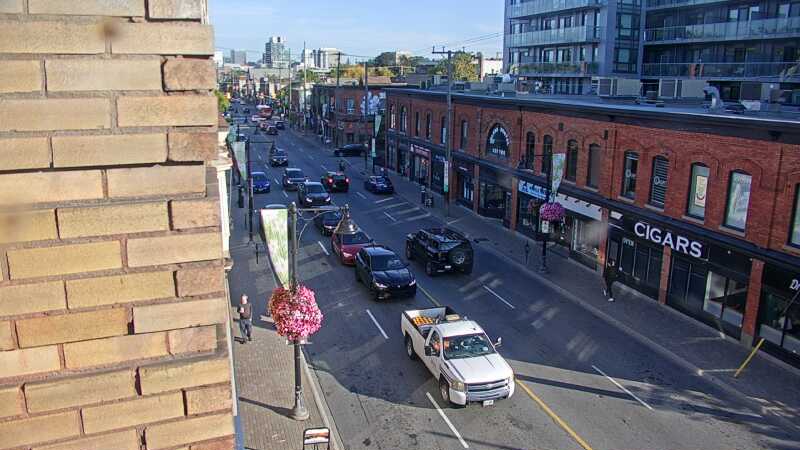 Traffic camera image at 2025-09-18 12:40:34