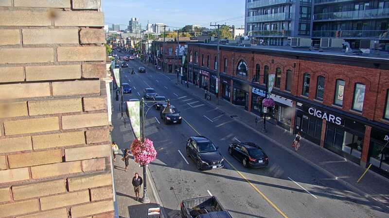 Traffic camera image at 2025-09-18 12:45:44