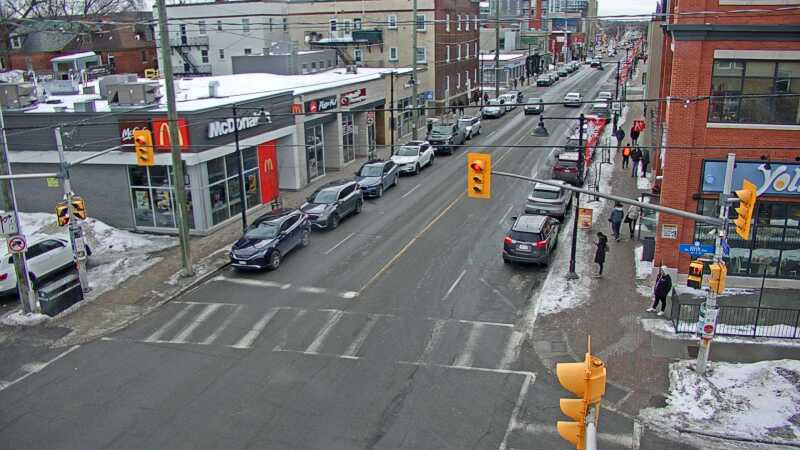 Traffic camera image at 2025-03-09 14:45:33