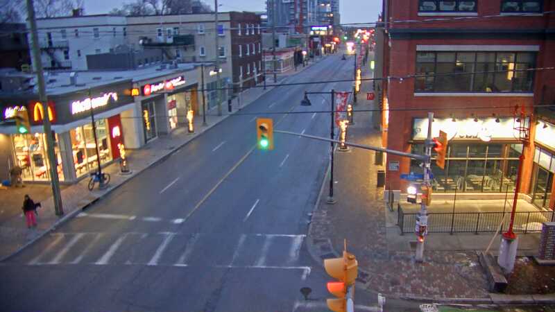 Traffic camera image at 2025-03-25 10:45:28