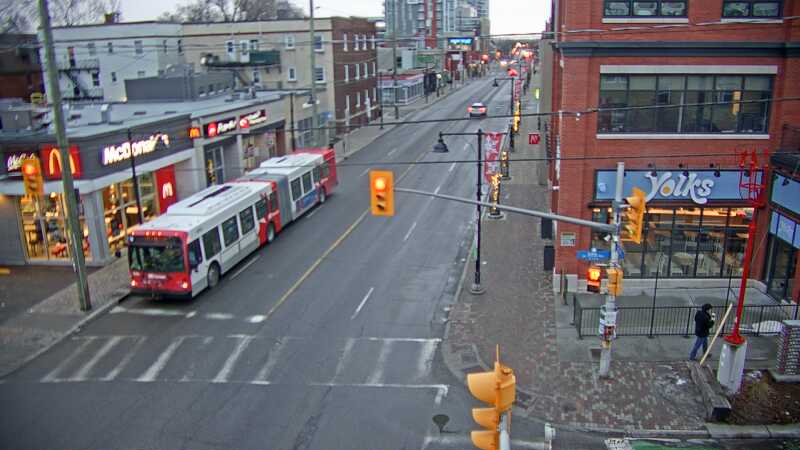 Traffic camera image at 2025-03-25 11:15:27