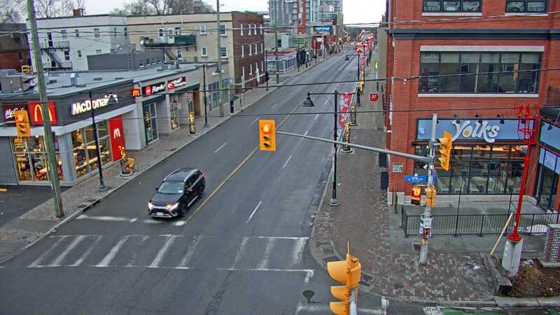 Traffic camera image at 2025-03-25 11:25:32