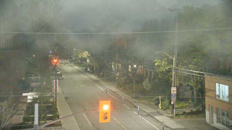 Traffic camera image at 2025-05-09 07:50:33