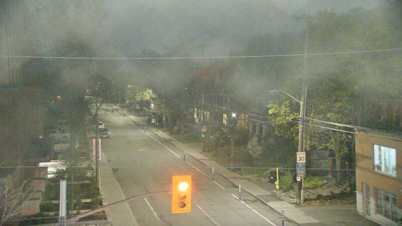 Traffic camera image at 2025-05-09 08:00:27